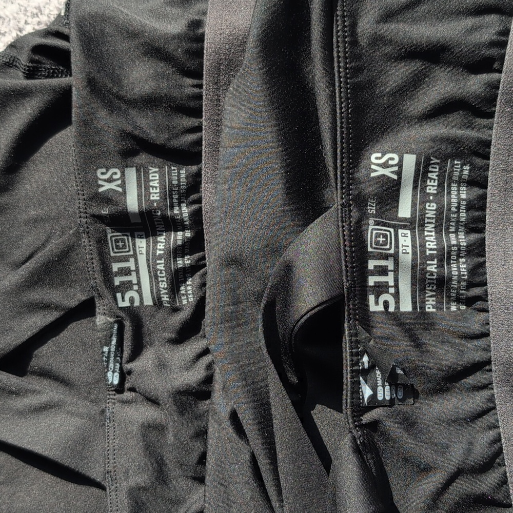 5.11 Tactical Black PT-R Max Effort Crop Top Bundle Size XS - Picture 6 of 7